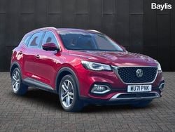 Red Used 2022 MG HS Excite SUV | £15,434 (Fair price)