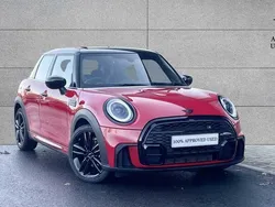 Red Used 2022 Mini Cooper Hatch Hatchback | £17,997 (Fair price)