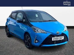 Blue Used 2018 Toyota Yaris Hatchback | £10,162 (Fair price)
