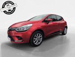 Red Used 2017 Renault Clio IV Dynamique Hatchback | £5,999 (Fair price)