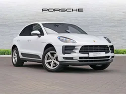 Carrara white metallic Used 2021 Porsche Macan SUV | £44,990 (Fair price)