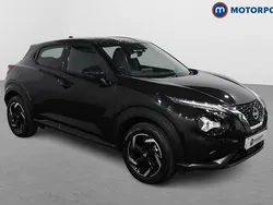 Black Used 2023 Nissan Juke N-Connecta SUV | £15,799 (Fair price)