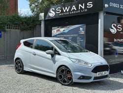 Grey Used 2017 Ford Fiesta ST200 Hatchback | £9,995 (Expensive)