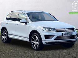 White Used 2017 VW Touareg R-line SUV | £22,599 (Super price)