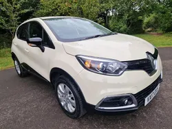 Cream Used 2017 Renault Captur Expression+ SUV | £8,495 (Fair price)
