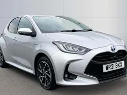 Used 2025 Toyota Yaris Hybrid Design Hatchback | £14,688 (Super price)