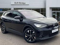 Black Used 2025 VW ID.4 Pro SUV | £28,995 (Fair price)