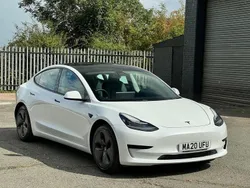 White Used 2020 Tesla Model 3 Standard Range Sedan | £13,500 (Good price)