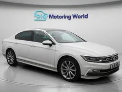 White Used 2018 VW Passat R-line Sedan | £13,850 (Fair price)