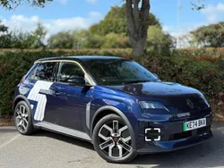 New 2025 Renault R5 Komfort Hatchback | £24,790 (Good price)