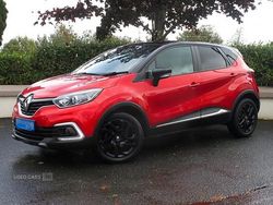 Red/black Used 2019 Renault Captur Iconic SUV | £10,995 (Fair price)