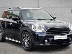 Black Used 2021 Mini Cooper Countryman Exclusive SUV | £17,995 (Fair price)