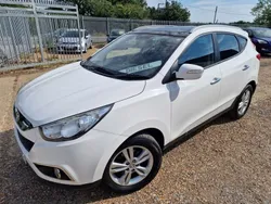 White Used 2013 Hyundai ix35 Premium SUV | £5,495 (Fair price)