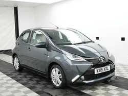 Grey Used 2015 Toyota Aygo x-press Hatchback | £7,790 (Fair price)