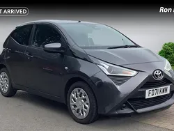 Grey Used 2022 Toyota Aygo X-play Hatchback | £10,200 (Fair price)