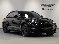 Aston Martin DBX 707