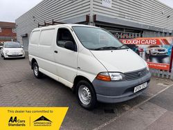 White Used 2004 Toyota HiAce Van | £3,295 (Good price)