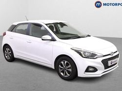White Used 2020 Hyundai i20 SE Hatchback | £11,049 (Fair price)