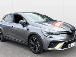 Grey Used 2022 Renault Clio V Engineered Hatchback | £16,547 (Fair price)