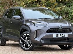 Used 2025 Toyota Yaris Hybrid Estate | £22,895 (Fair price)