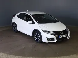 White Used 2016 Honda Civic SE Plus Hatchback | £6,950 (Fair price)