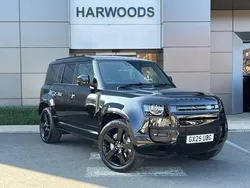 Black Used 2025 Land Rover Defender HSE Dynamic SUV | £79,791 (Expensive)