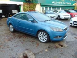 Blue Used 2010 Ford Focus Cabriolet Cabriolet | £1,695 (Fair price)
