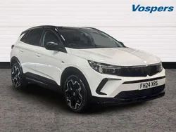 White New 2024 Vauxhall Grandland X Ultimate SUV | £23,490 (Fair price)
