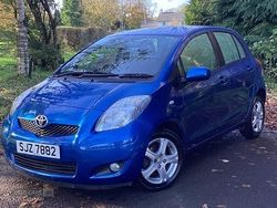 Blue Used 2011 Toyota Yaris Hatchback | £4,495 (Fair price)