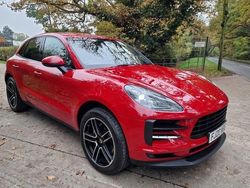 Used 2020 Porsche Macan SUV | £27,950 (Good price)