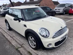 White Used 2010 Mini ONE Hatch Hatchback | £2,995 (Good price)