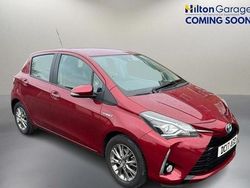 Used 2017 Toyota Yaris Hybrid | £10,850 (Fair price)