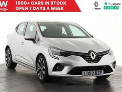 Silver Used 2022 Renault Clio V SE Hatchback | £13,499 (Fair price)