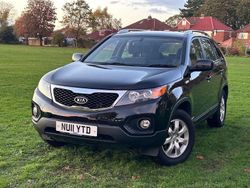 Black Used 2011 Kia Sorento SUV | £4,650 (A bit pricey)
