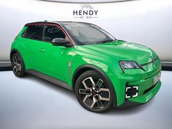 Twotone pop green with black roof + red roof line New 2025 Renault R5 Urban Hatchback | £23,299 (Good price)