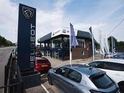 Grey Used 2019 Peugeot 3008 Active SUV | £9,499 (Fair price)