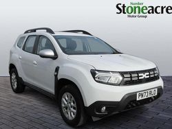 White Used 2023 Dacia Duster Expression SUV | £14,700 (Fair price)