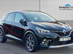 Black Used 2024 Renault Captur Techno SUV | £15,900 (Fair price)