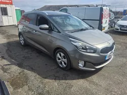 Silver Used 2014 Kia Carens 2 MPV | £3,995 (Fair price)