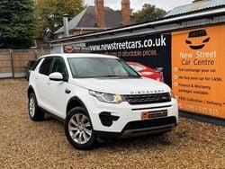 White Used 2016 Land Rover Discovery Sport SE SUV | £10,784 (Fair price)