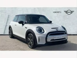 White Used 2023 Mini Cooper S Level 1 Hatchback | £14,850 (Good price)