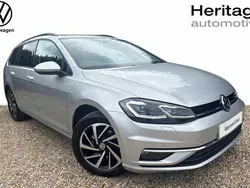 Used 2020 VW Golf VII Estate | £17,450 (Fair price)