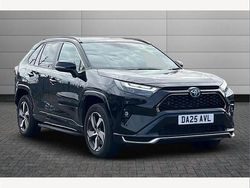 Black Used 2025 Toyota RAV4 Hybrid Design SUV | £38,900 (A bit pricey)
