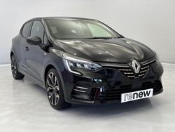 Metallic diamond black Used 2021 Renault Clio V Hatchback | £12,625 (Fair price)