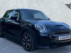 Black Used 2021 Mini Cooper S Exclusive Hatchback | £19,250 (Fair price)