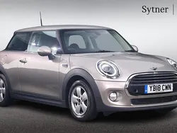 Silver Used 2018 Mini Cooper Hatch Hatchback | £10,750 (Good price)