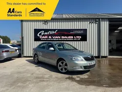 Green Used 2009 Skoda Octavia Elegance Hatchback | £2,995 (Fair price)
