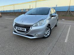 Silver Used 2015 Peugeot 208 Style Hatchback | £2,440 (Good price)