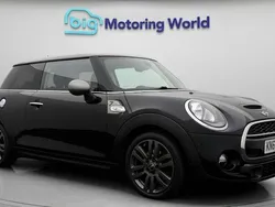 Black Used 2017 Mini Cooper S Hatch Hatchback | £10,900 (Fair price)