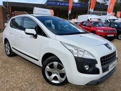 White Used 2013 Peugeot 3008 Active Hatchback | £4,490 (Fair price)